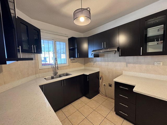 Venta de Casa o Casas, Terrenos, Propiedades, Apartamentos, Inmuebles en Guatemala, zona 11, zona 7, zona 2, zona 18, zona 16, Mixco, Carretera Al Salvador, Fraijanes, Santa Catarina Pinula, Antigua Guatemala, Villa Nueva, Villa Canales, San Miguel Petapa - Venta o Alquiler de Casas En Guatemala