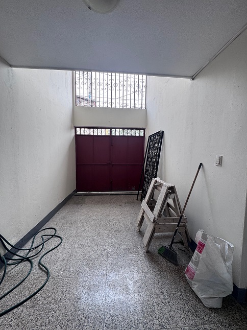 Venta de Casa o Casas, Terrenos, Propiedades, Apartamentos, Inmuebles en Guatemala, zona 11, zona 7, zona 2, zona 18, zona 16, Mixco, Carretera Al Salvador, Fraijanes, Santa Catarina Pinula, Antigua Guatemala, Villa Nueva, Villa Canales, San Miguel Petapa - Venta o Alquiler de Casas En Guatemala