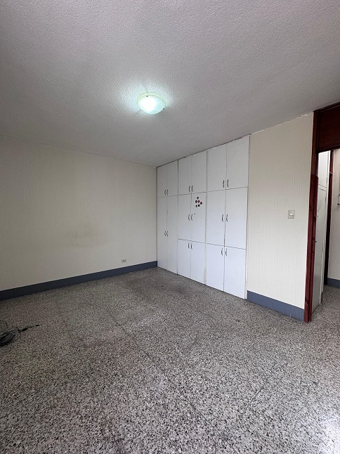 Venta de Casa o Casas, Terrenos, Propiedades, Apartamentos, Inmuebles en Guatemala, zona 11, zona 7, zona 2, zona 18, zona 16, Mixco, Carretera Al Salvador, Fraijanes, Santa Catarina Pinula, Antigua Guatemala, Villa Nueva, Villa Canales, San Miguel Petapa - Venta o Alquiler de Casas En Guatemala