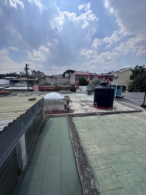 Venta de Casa o Casas, Terrenos, Propiedades, Apartamentos, Inmuebles en Guatemala, zona 11, zona 7, zona 2, zona 18, zona 16, Mixco, Carretera Al Salvador, Fraijanes, Santa Catarina Pinula, Antigua Guatemala, Villa Nueva, Villa Canales, San Miguel Petapa - Venta o Alquiler de Casas En Guatemala