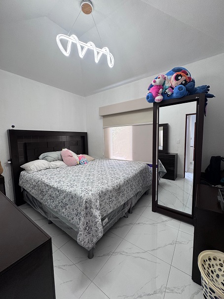 Venta de Casa o Casas, Terrenos, Propiedades, Apartamentos, Inmuebles en Guatemala, zona 11, zona 7, zona 2, zona 18, zona 16, Mixco, Carretera Al Salvador, Fraijanes, Santa Catarina Pinula, Antigua Guatemala, Villa Nueva, Villa Canales, San Miguel Petapa - Venta o Alquiler de Casas En Guatemala
