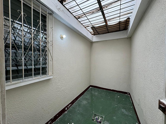 Casa a la Venta o Alquiler en Guatemala Venta de Casa o Casas, Terrenos, Propiedades, Apartamentos, Inmuebles en Guatemala, zona 11, zona 7, zona 2, zona 18, zona 16, Mixco, Carretera Al Salvador, Fraijanes, Santa Catarina Pinula, Antigua Guatemala, Villa Nueva, Villa Canales, San Miguel Petapa - Venta o Alquiler de Casas En Guatemala