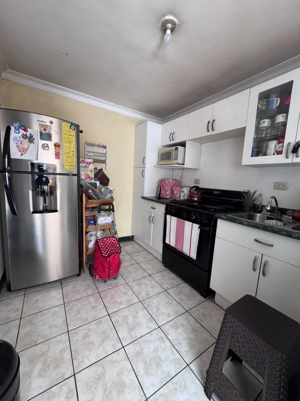 Venta de Casa o Casas, Terrenos, Propiedades, Apartamentos, Inmuebles en Guatemala, zona 11, zona 7, zona 2, zona 18, zona 16, Mixco, Carretera Al Salvador, Fraijanes, Santa Catarina Pinula, Antigua Guatemala, Villa Nueva, Villa Canales, San Miguel Petapa - Venta o Alquiler de Casas En Guatemala