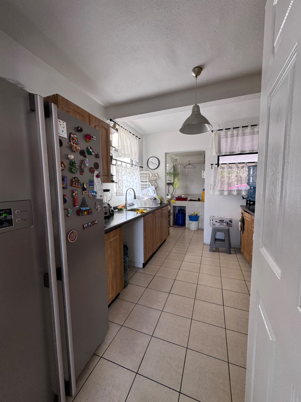 Venta de Casa o Casas, Terrenos, Propiedades, Apartamentos, Inmuebles en Guatemala, zona 11, zona 7, zona 2, zona 18, zona 16, Mixco, Carretera Al Salvador, Fraijanes, Santa Catarina Pinula, Antigua Guatemala, Villa Nueva, Villa Canales, San Miguel Petapa - Venta o Alquiler de Casas En Guatemala