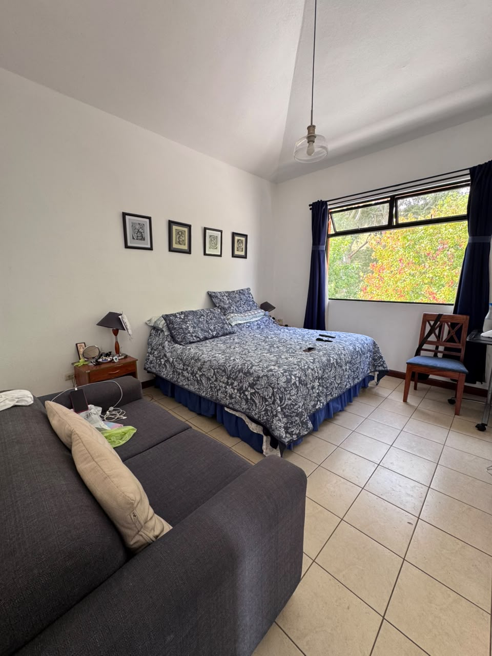 Venta de Casa o Casas, Terrenos, Propiedades, Apartamentos, Inmuebles en Guatemala, zona 11, zona 7, zona 2, zona 18, zona 16, Mixco, Carretera Al Salvador, Fraijanes, Santa Catarina Pinula, Antigua Guatemala, Villa Nueva, Villa Canales, San Miguel Petapa - Venta o Alquiler de Casas En Guatemala