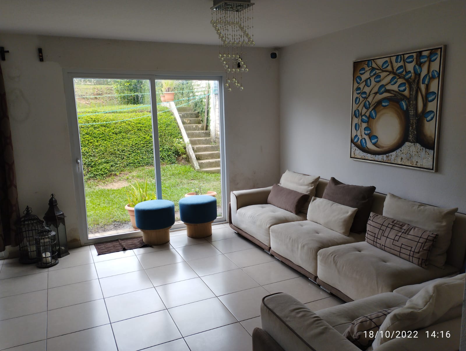 Venta de Casa o Casas, Terrenos, Propiedades, Apartamentos, Inmuebles en Guatemala, zona 11, zona 7, zona 2, zona 18, zona 16, Mixco, Carretera Al Salvador, Fraijanes, Santa Catarina Pinula, Antigua Guatemala, Villa Nueva, Villa Canales, San Miguel Petapa - Venta o Alquiler de Casas En Guatemala
