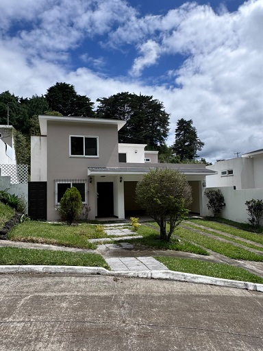 Casa a la Venta o Alquiler en Guatemala Venta de Casa o Casas, Terrenos, Propiedades, Apartamentos, Inmuebles en Guatemala, zona 11, zona 7, zona 2, zona 18, zona 16, Mixco, Carretera Al Salvador, Fraijanes, Santa Catarina Pinula, Antigua Guatemala, Villa Nueva, Villa Canales, San Miguel Petapa - Venta o Alquiler de Casas En Guatemala